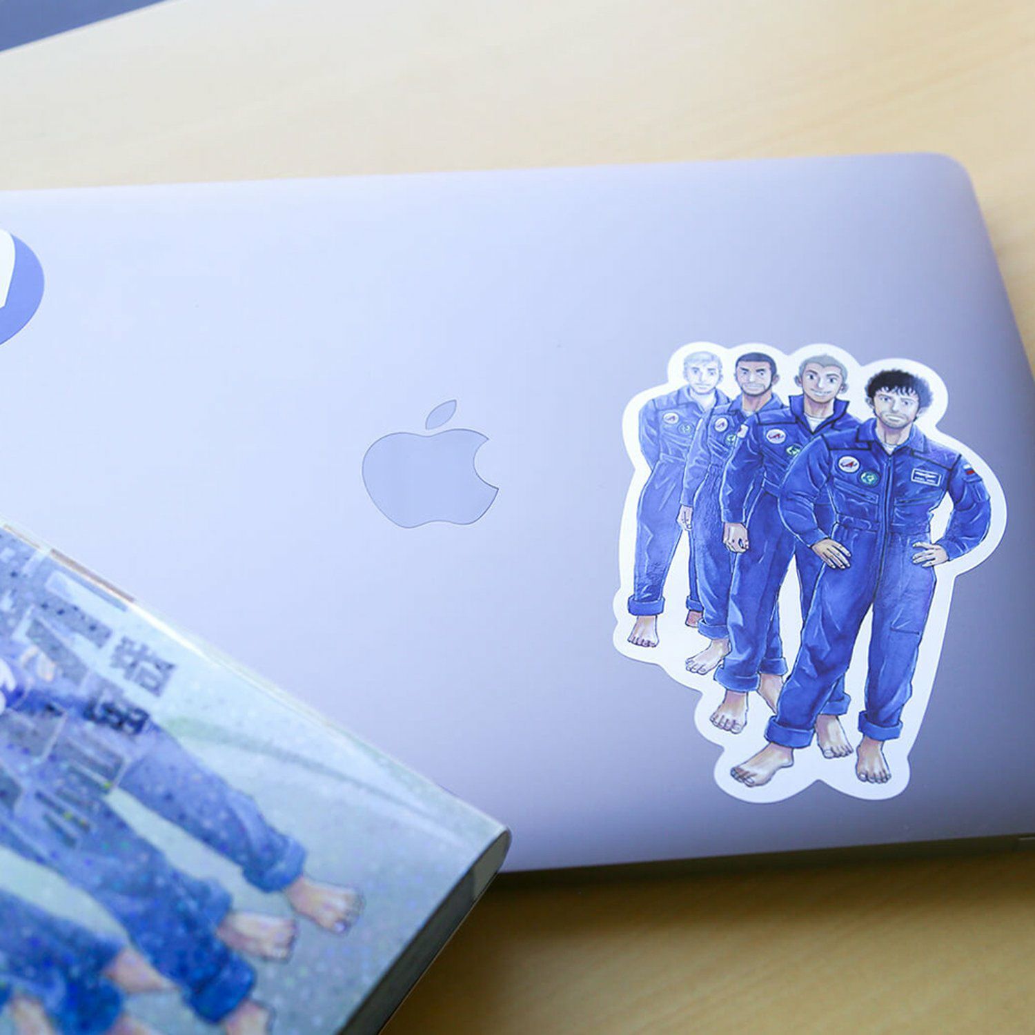 宇宙兄弟39巻発売記念 ステッカー | コルクショップ
