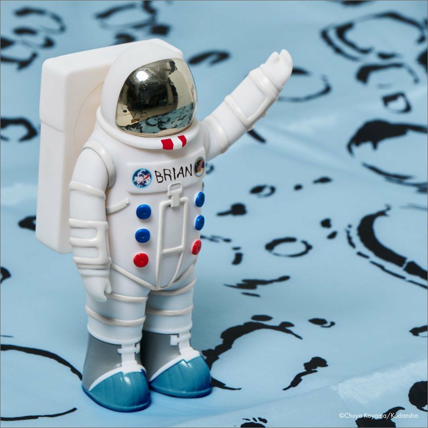 宇宙兄弟　ブライアン人形　BRIAN フィギュア 6666個限定!!エディ&ブライアン人形を復刻販売！！｜『宇宙兄弟』公式